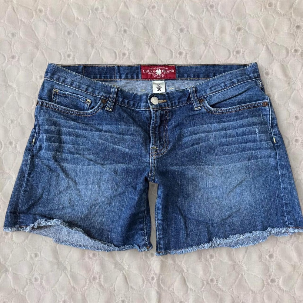 Lucky Brand Denim Shorts Medium Wash Raw Hem Size 10 30 Blue Jean Cutoffs